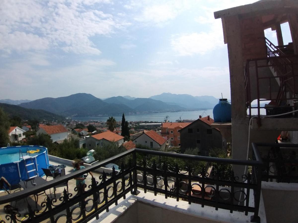 Apartman Dajoda 1 Bijela Extérieur photo